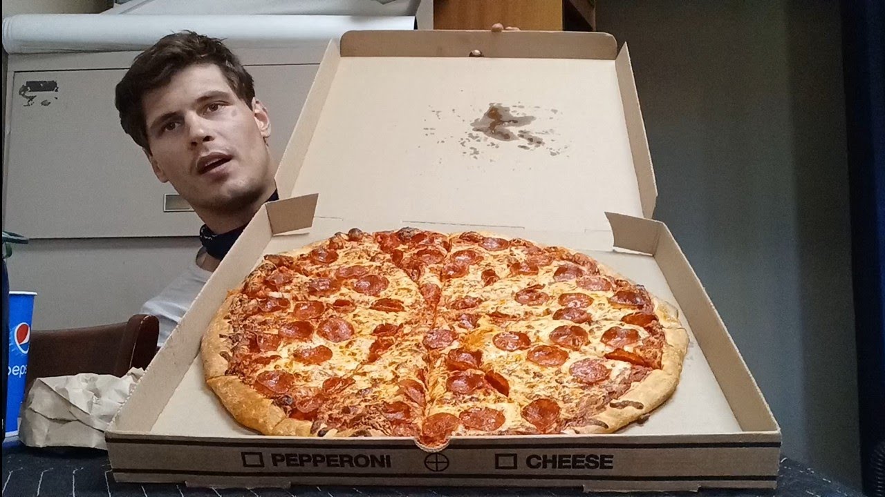Eating Costco Pizza Feat mukbang