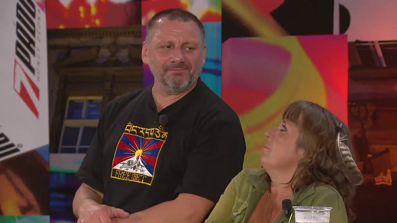 4. B&aacute;ra Hrz&aacute;nov&aacute; & Radek Holub (10. 10. 2020, Malostransk&aacute; beseda)