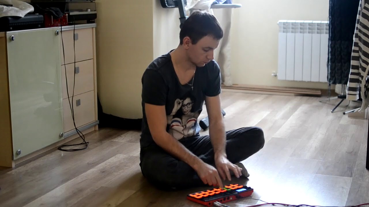 Akai mpx16