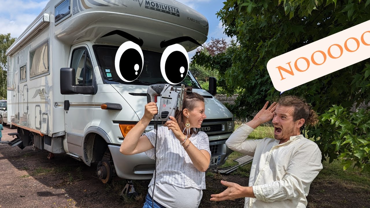 🦊 MASSACRE A LA SCIE SAUTEUSE !! #Travaux structure du camping car.