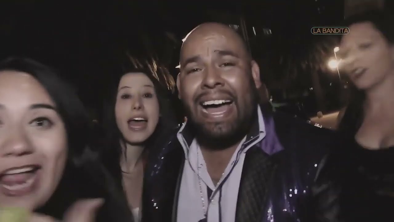 Dame Una Señal / Banda la Reyna de Oaxaca - Video Oficial'