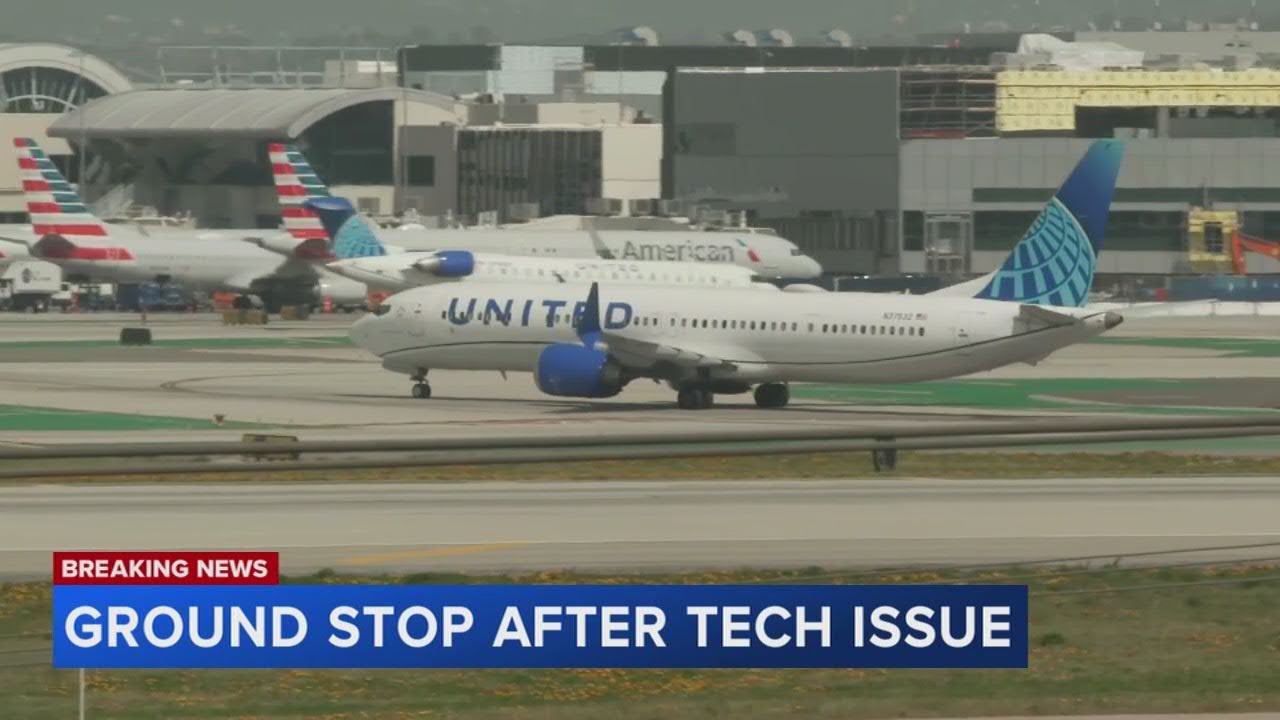 O'Hare flights among hundreds delayed after tech issue grounds United Airlines flights