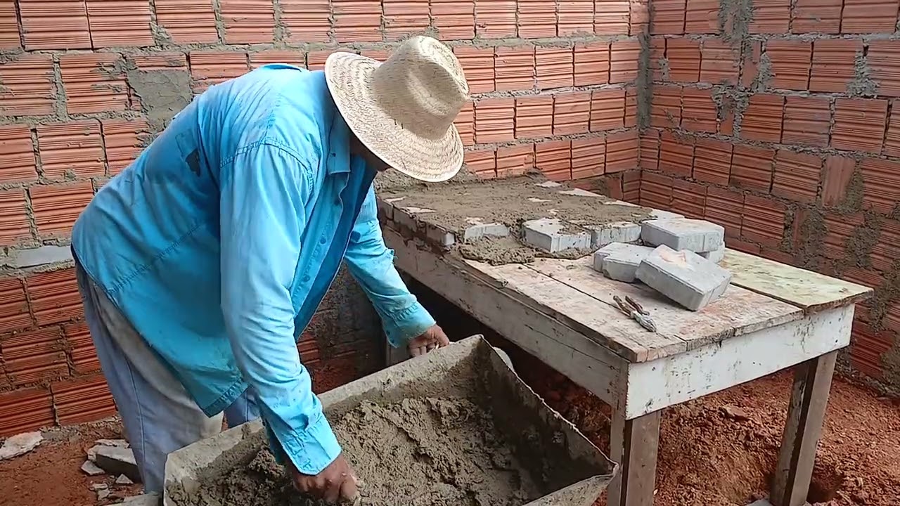 FAZENDO UM  FOGÃO  A  LENHA 