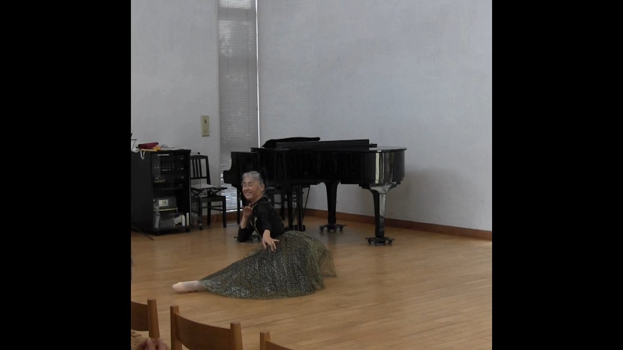 大人バレエ　62歳サタネラのヴァリエーション　大江利子（おおえとしこ）第回みんなの発表会