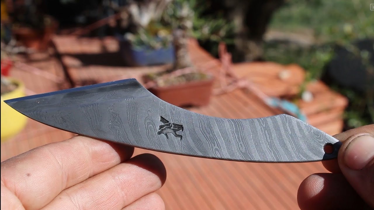 Hice un Kiridashi acero damasco retorcido 
