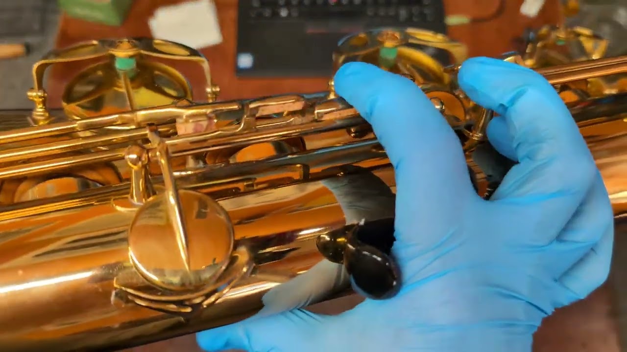 Vintage Saxophone Original Setups: Late Selmer Mark VI Baritone