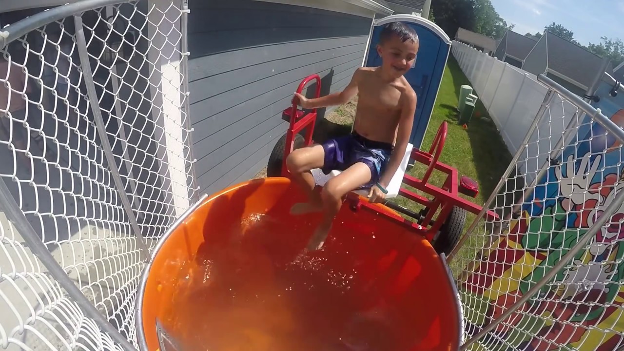 dunk tank
