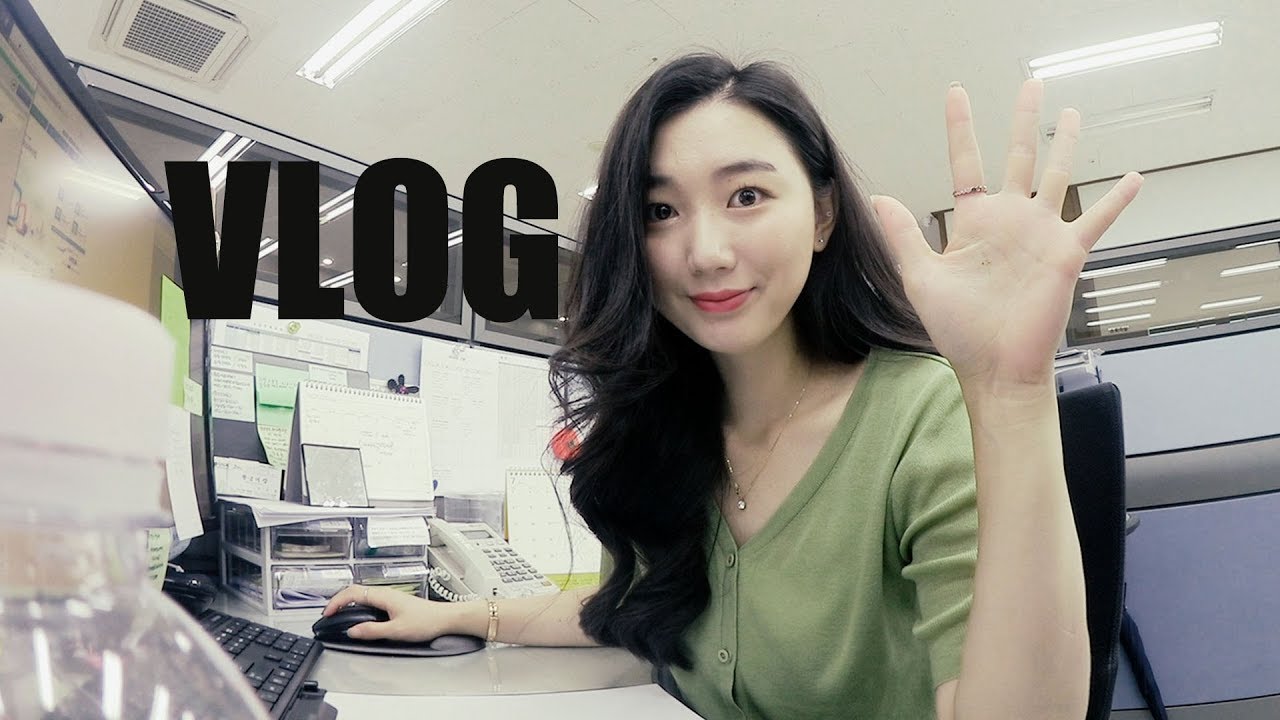 VLOGㅣ직장인 일상 브이로그 (ft.스타벅스, 빵, 푸쵸)ㅣ맛있는 점심시간😋ㅣniji