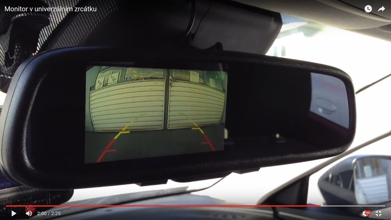 Monitor v univerzálním zrcátku