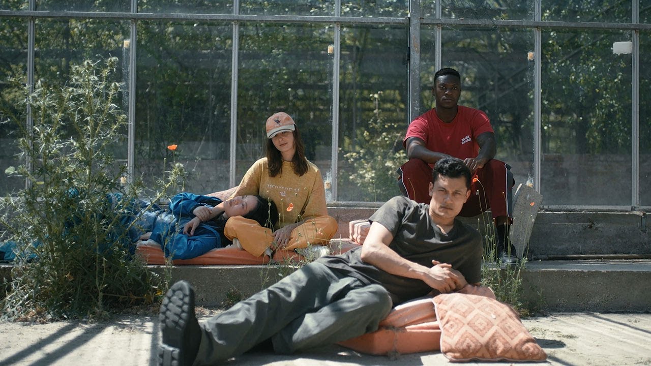 Bloo Crane - Wings (Official Video)