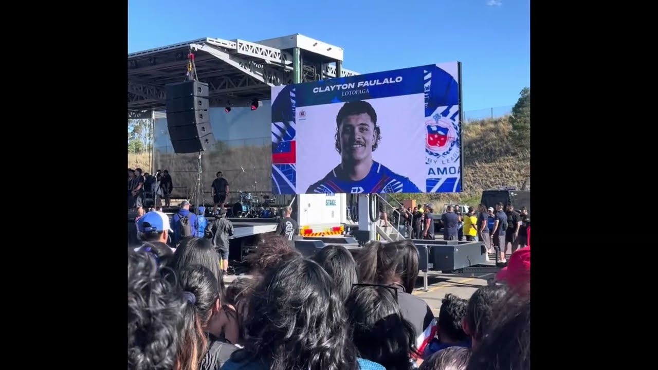 TOA SAMOA FANDAY! 
