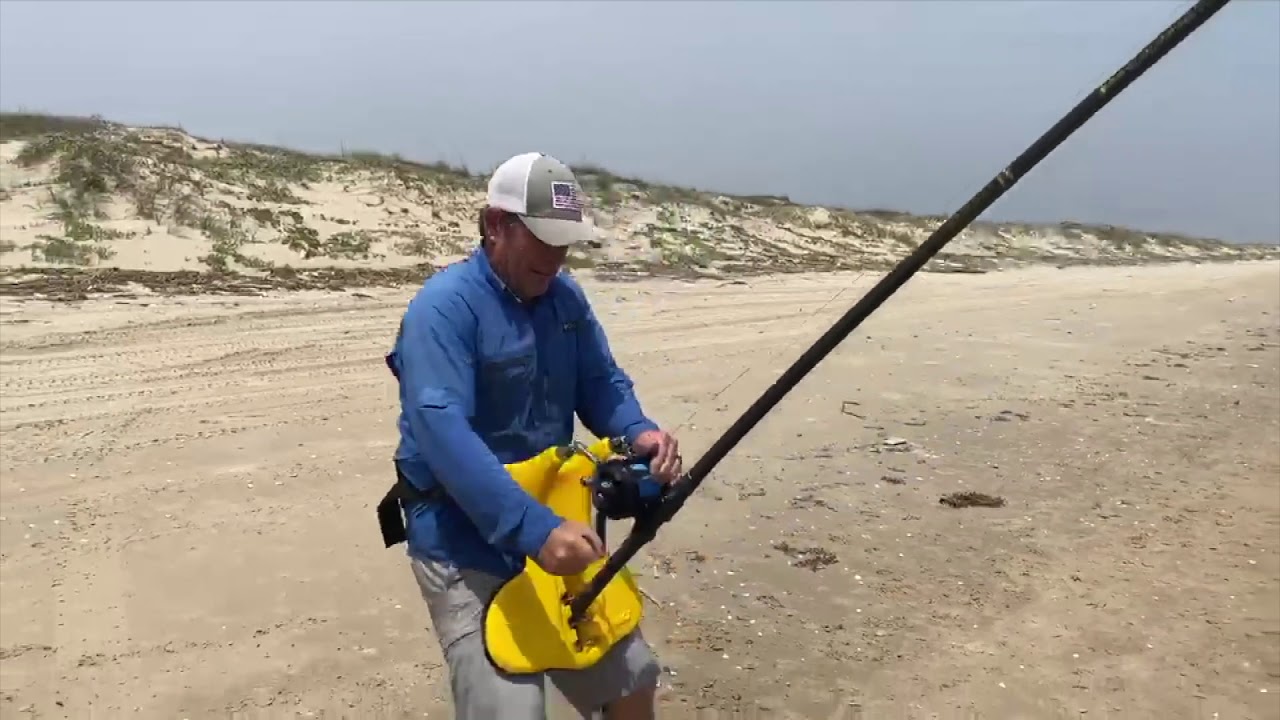 Deon Hunter lands 8ft Bull Shark