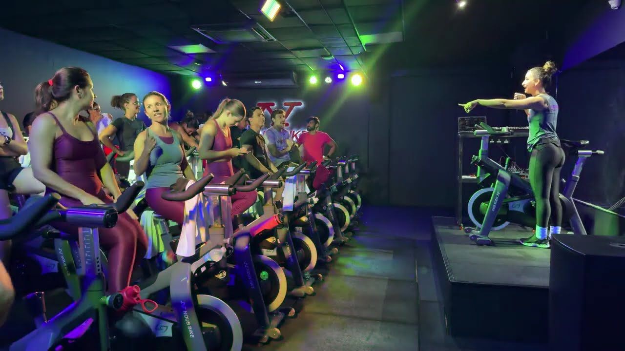 Aula de bike indoor - não é spinning 