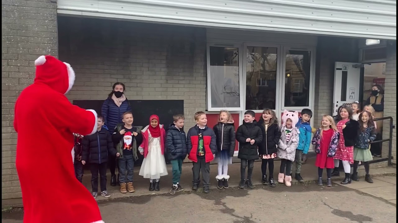 St Mark’s pupils welcome Santa!