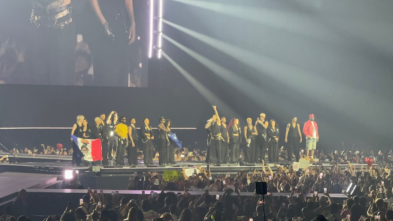 Chris Brown - Forever (Live @ Breezy Bowl XX in Paris - 5 July 2025)