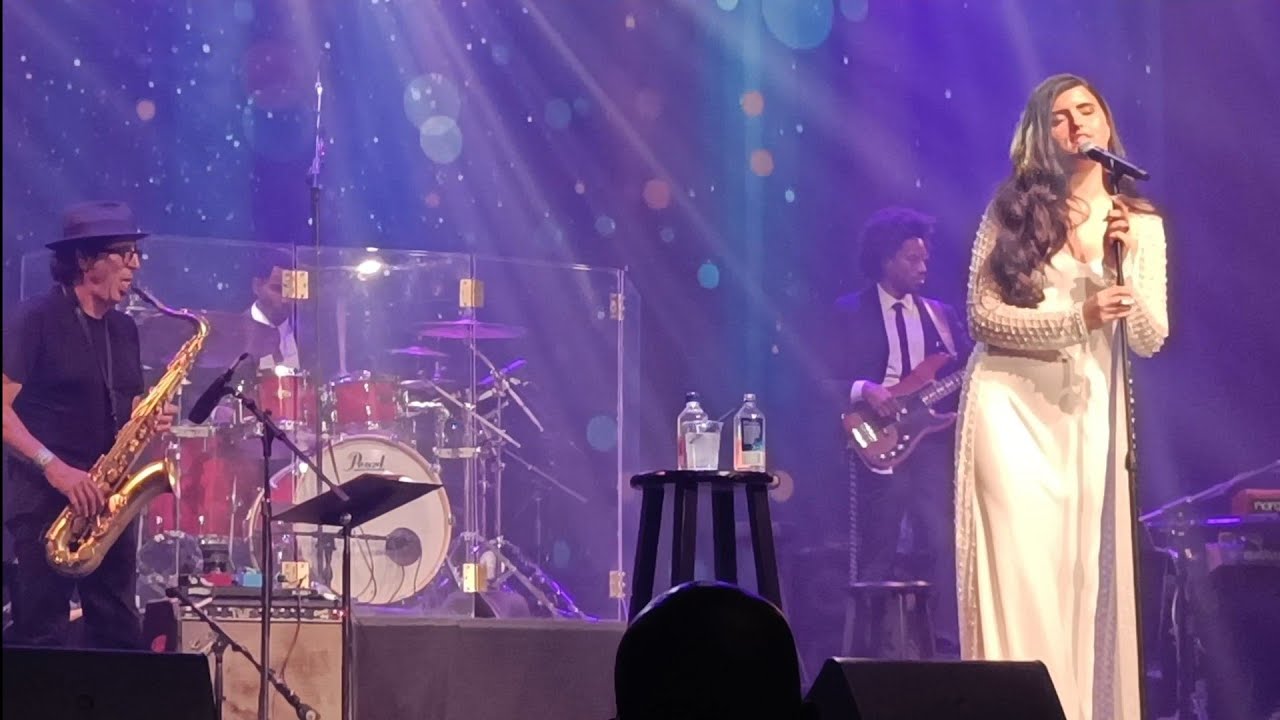 Angelina Jordan (18) - 'All Of Me' - Billie Holiday cover - Alex Theatre, Sept.20, 2024,Glendale,USA