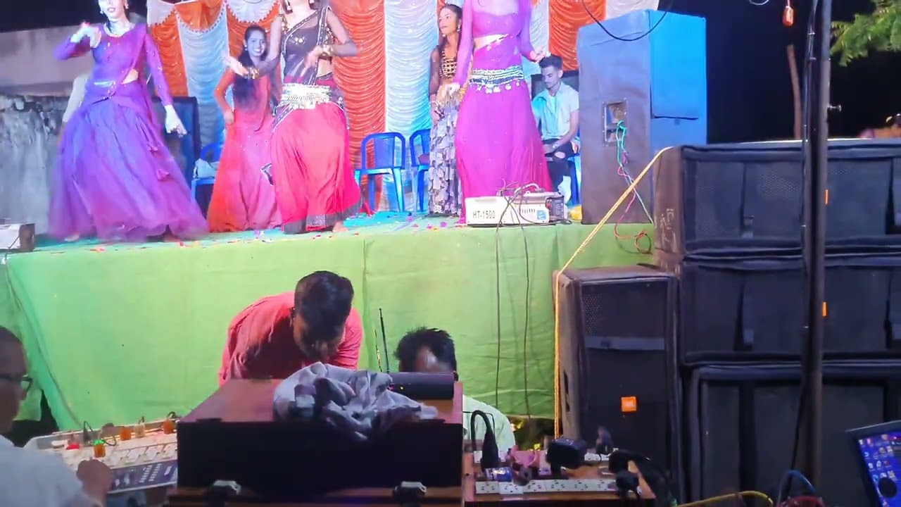 enni Yello song performance