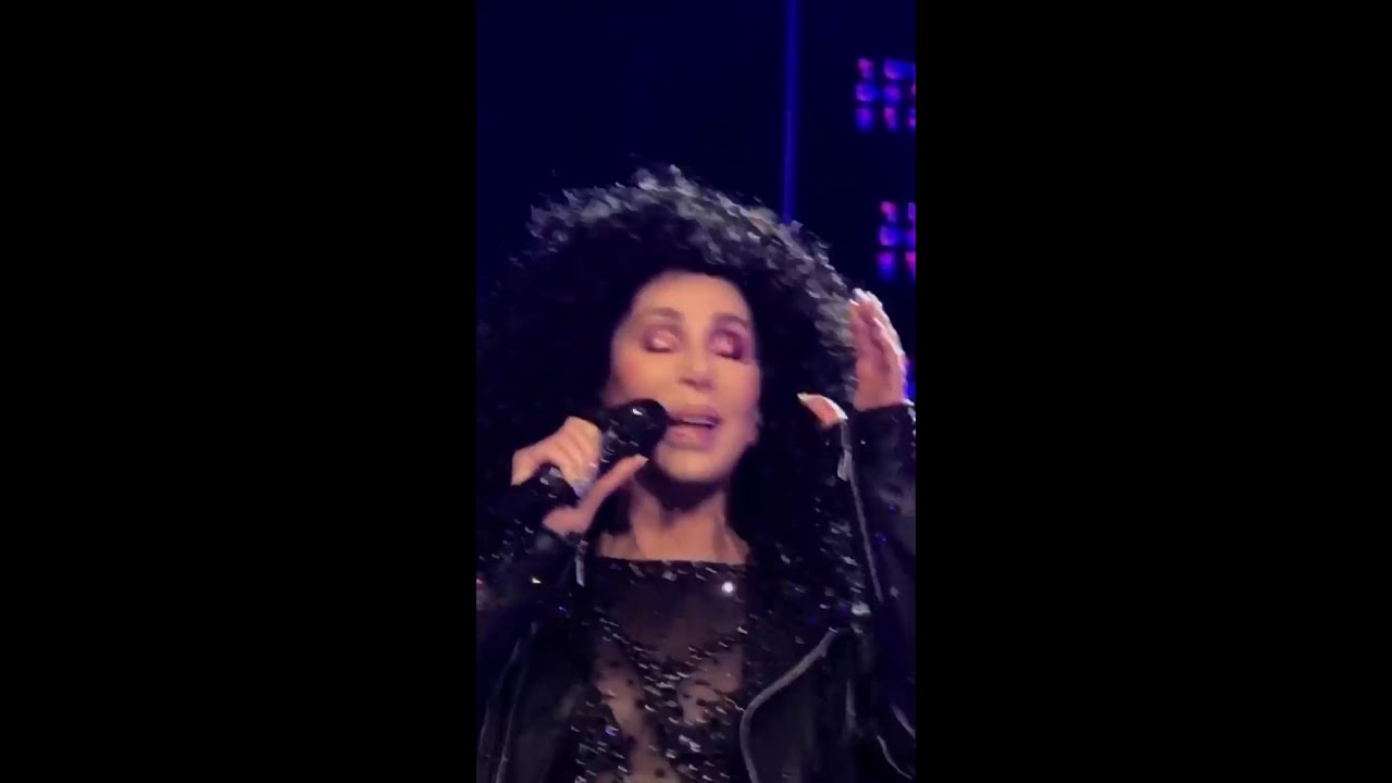 Cher - Best of Here We Go Again Tour! (United Center - Chicago - February 8, 2019)