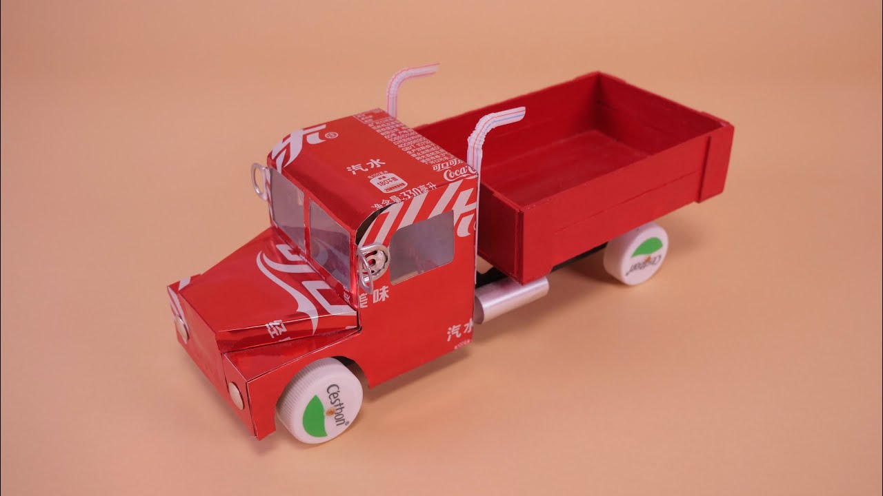 Сделать мини-автомобиль из банки из-под газировки Coca-Cola
