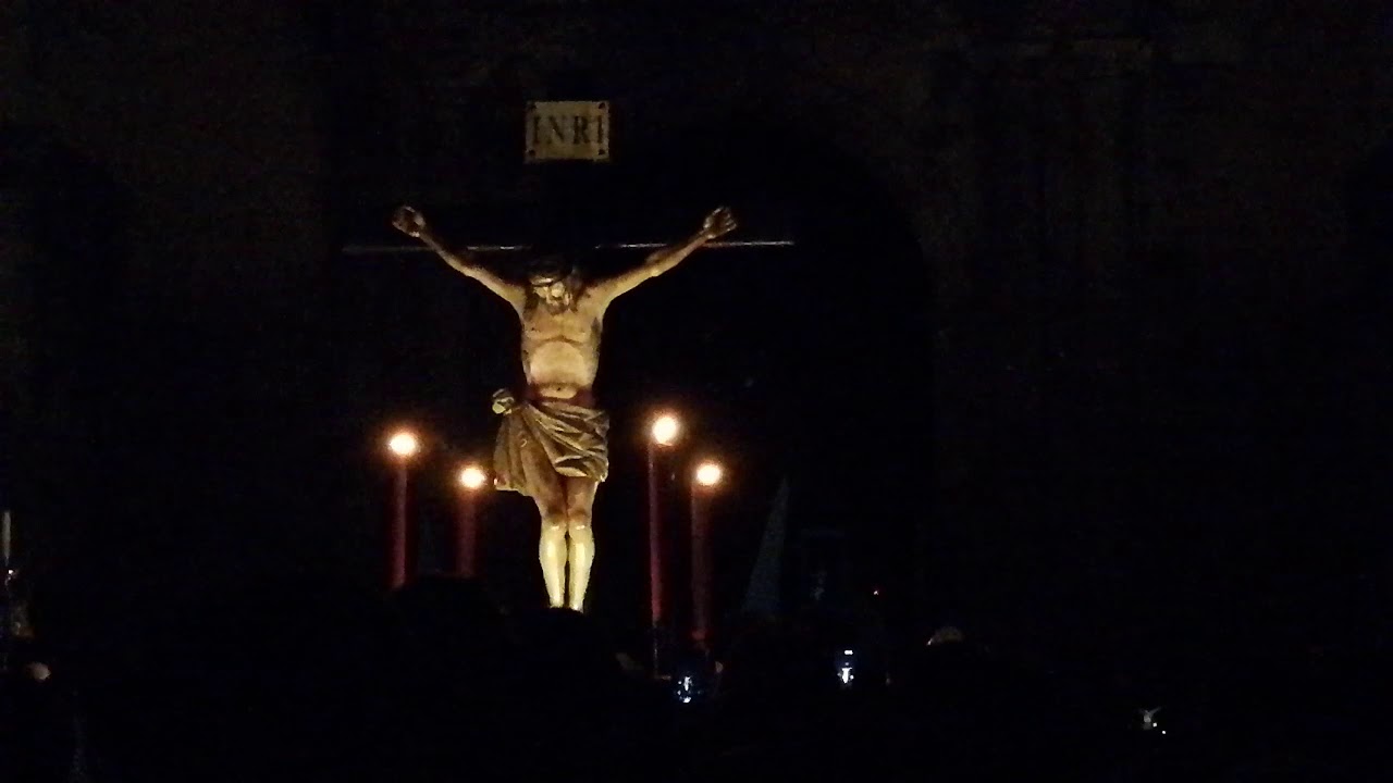 Salida del Stmo. Cristo del Silencio. - Lucena 2018