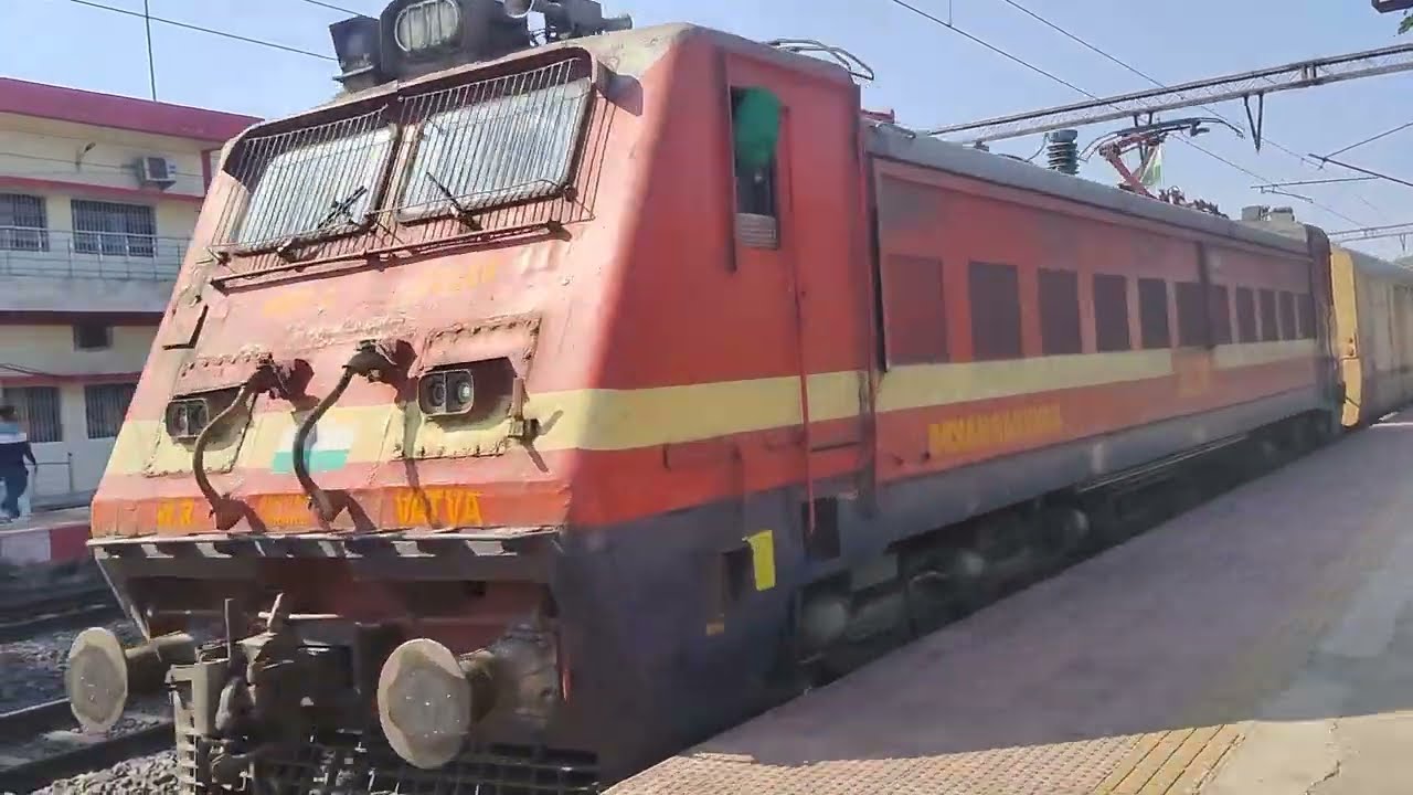 WAP-4 Electric Locomotive | Vatva Shed ⚡ Porbandar–Shalimar Express 