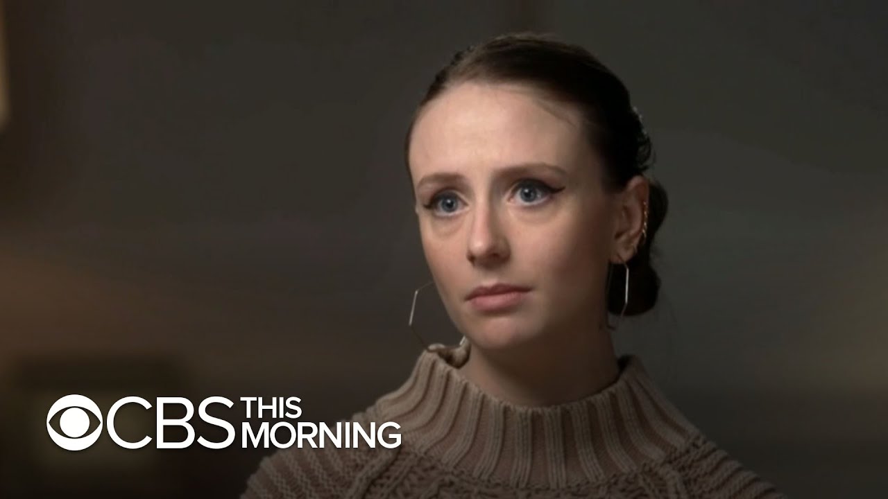 Cuomo accuser says N.Y. governor groomed her in an attempt to sleep with her