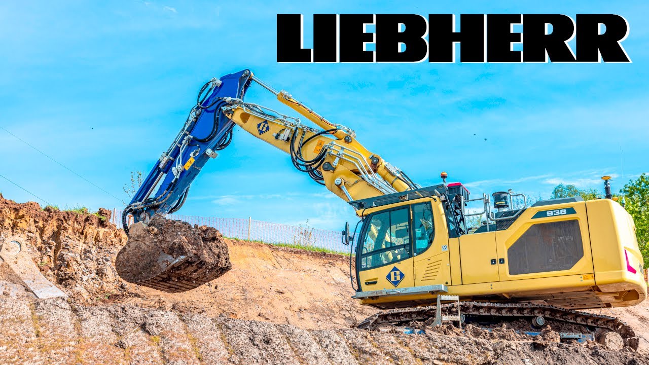 NEW Liebherr R938 G8 at work