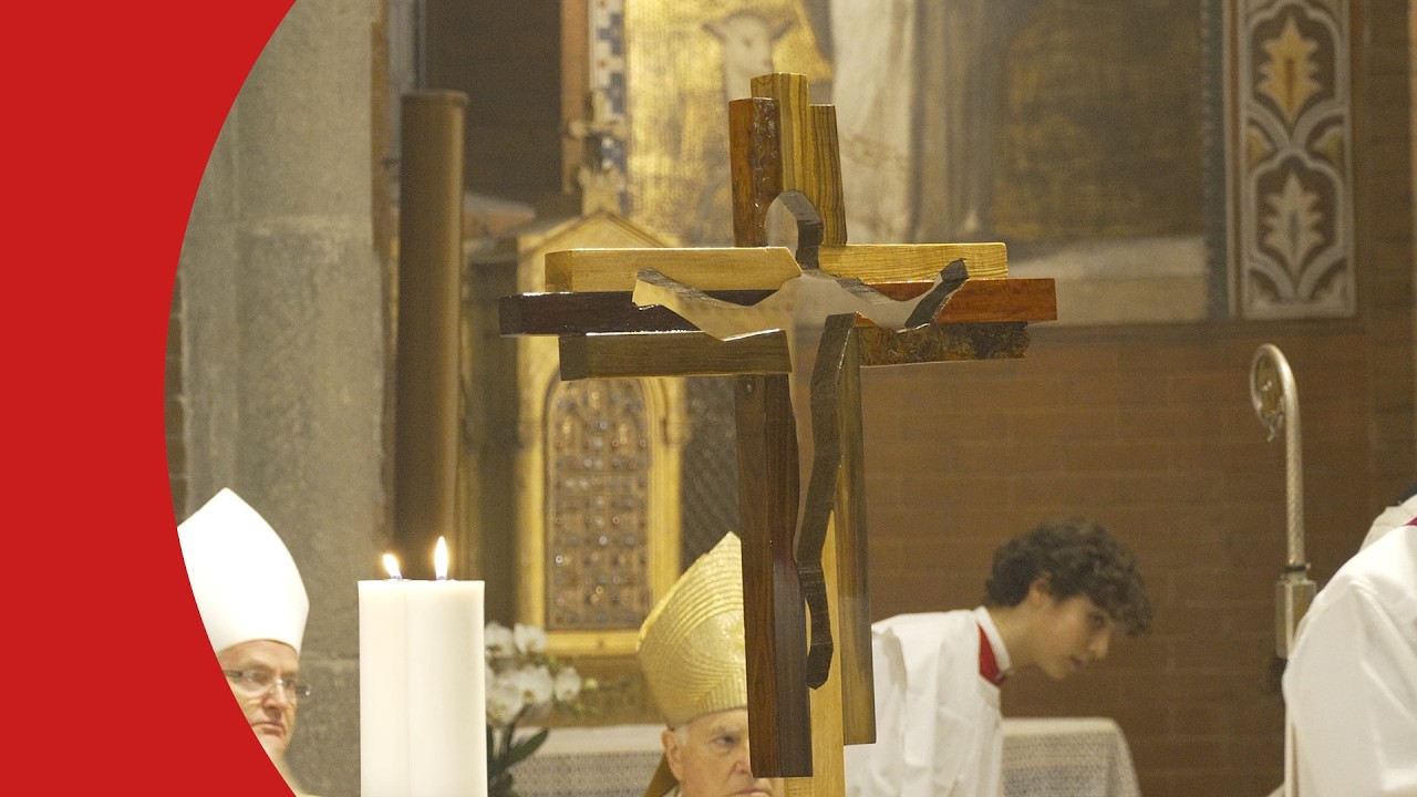La Croce dei Giochi Olimpici arriva nella chiesa di San Babila