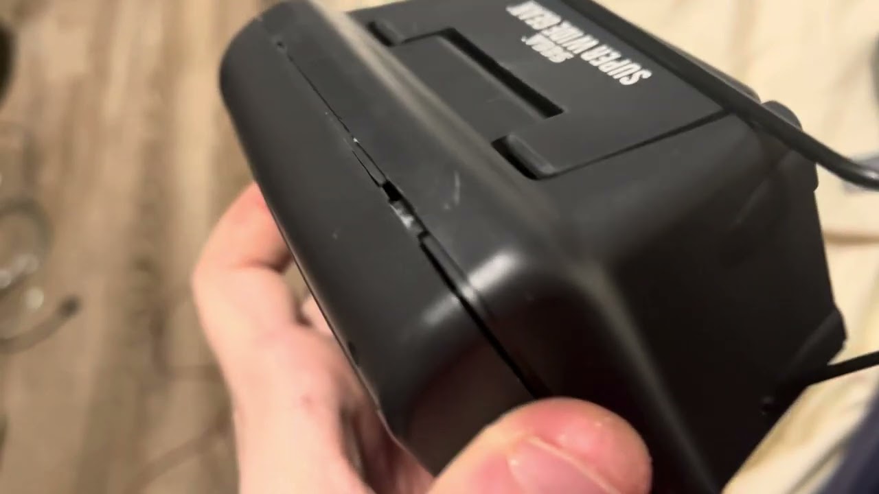 How to disassemble and reassemble your game gear super wide gear for magnifying replacement  etc