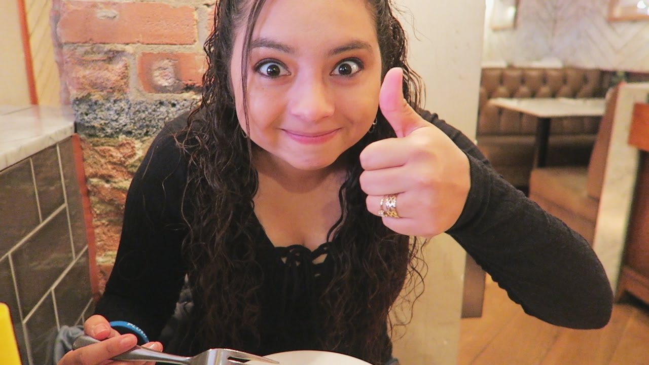 Exploring around London! Piccadilly Circus, Hyde Park, M&M World and more!