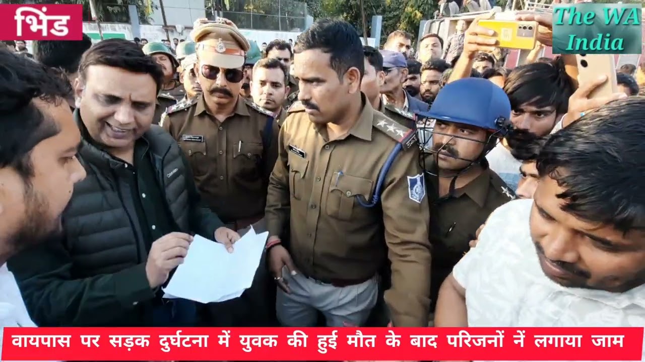हाइवे 719 के वायपास पर दूध के केंटर से बाइक सवार को टक्कर मारने के बाद दूसरे दिन लगा जाम 