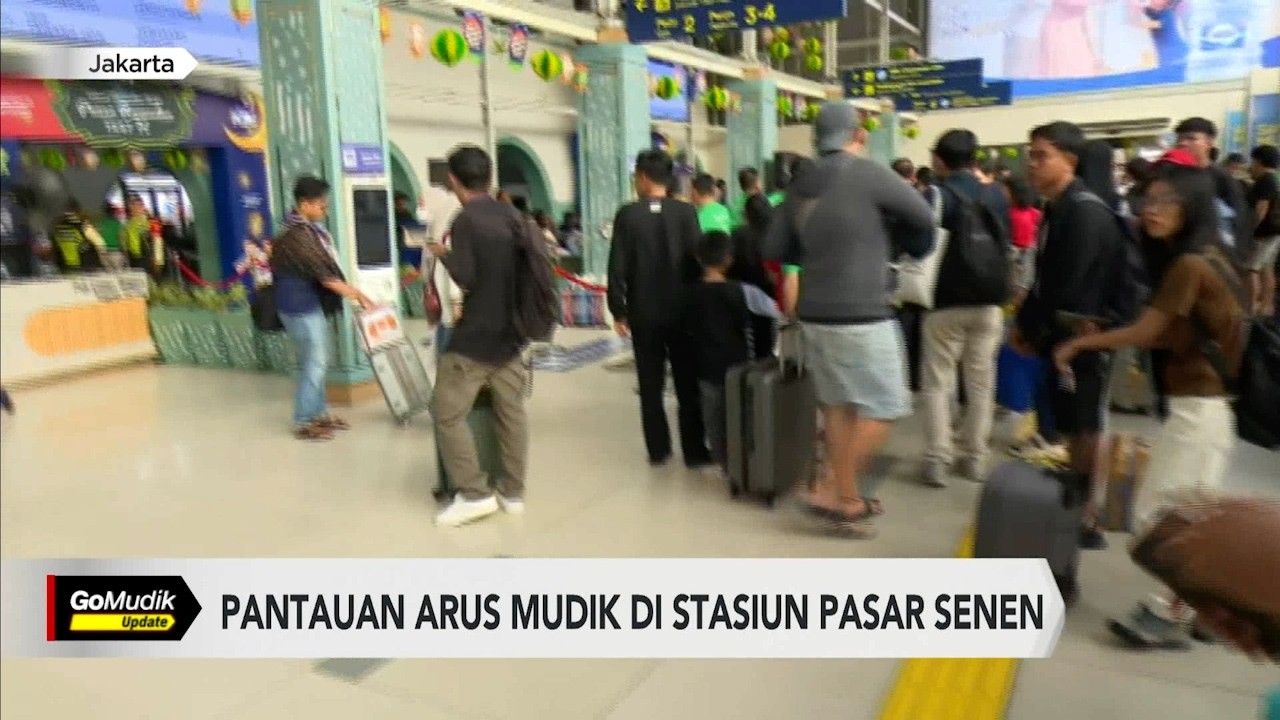 Pantauan Arus Mudik di Stasiun Pasar Senen