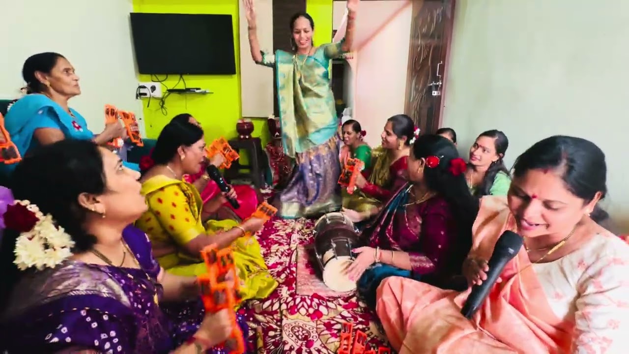 🌷ભજન લખેલું છે 🌷રાધા તારા ચરણોમાં ચારેધામ લખ્યા છે (ધરતી ભજન મંડળ) વડોદરા-૯૮૨૫૧૬૧૯૪૮