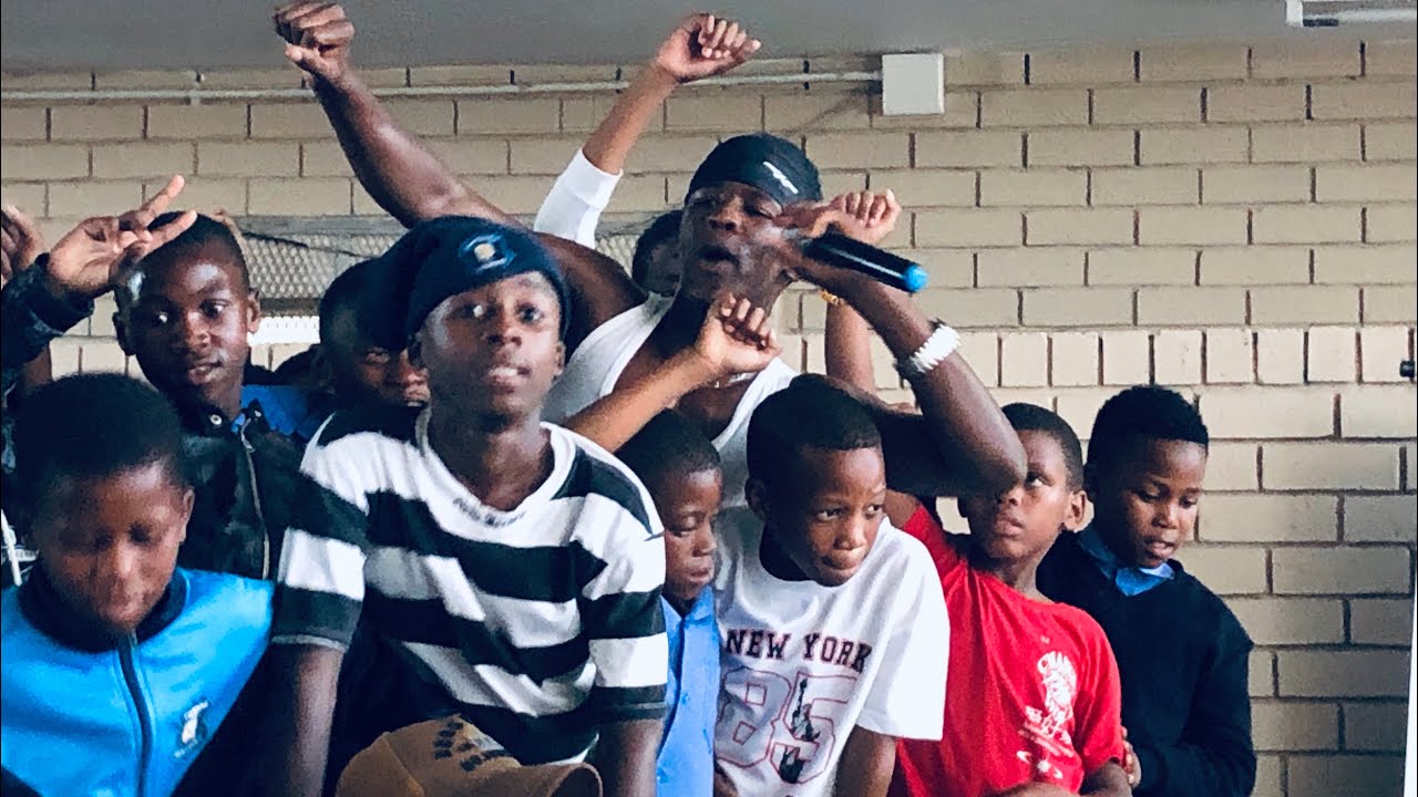 Kingcalvinlee concert - essenhout primary school @TheGreatkingCalvinLee