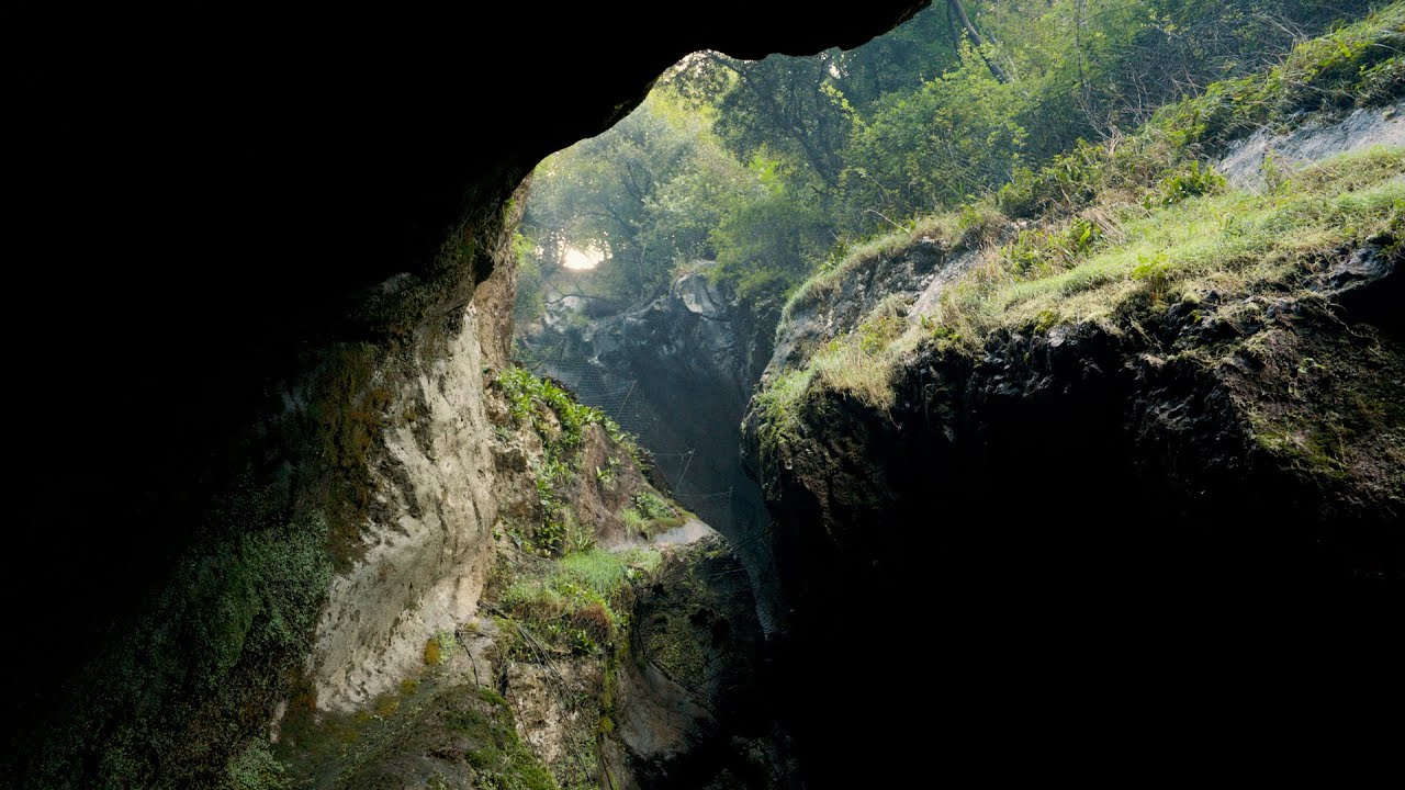 Parco Grotta Cascata Varone: un viaggio tra natura, roccia e meraviglia nascosta