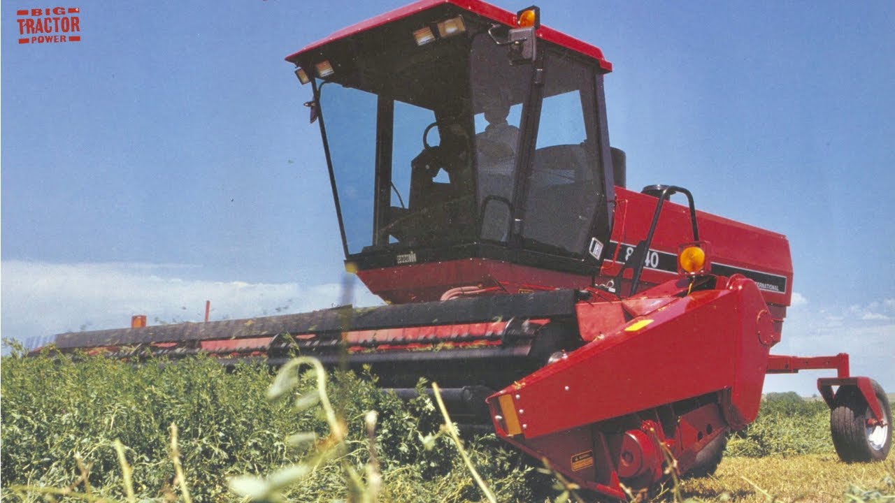 CASE INTERNATIONAL 8830 Windrower
