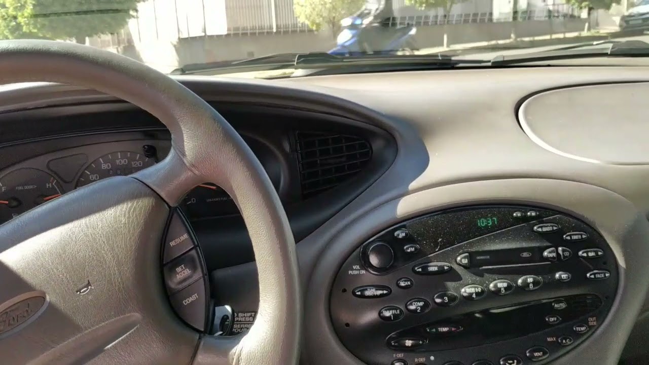 VLOG Taurus 1997 | Comentários breves e um rolê