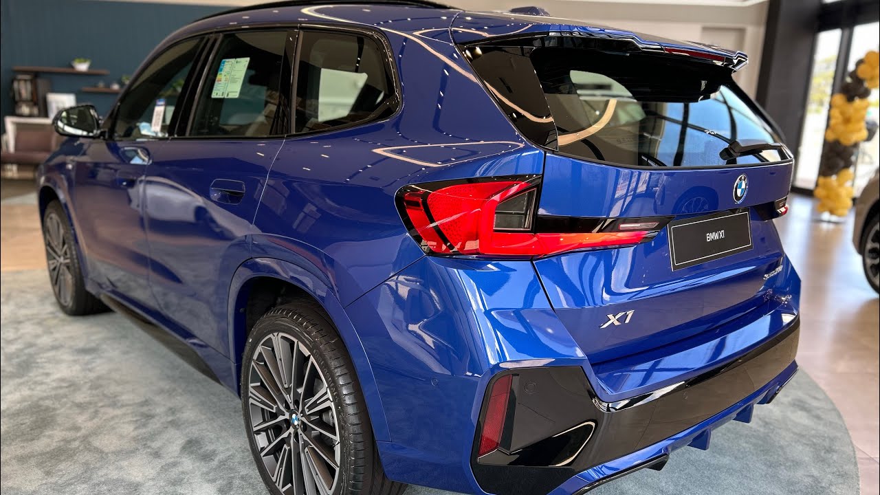 Review do novíssimo Bmw X1 M Sport 2026 Azul Portimão, a partir de 383.950
