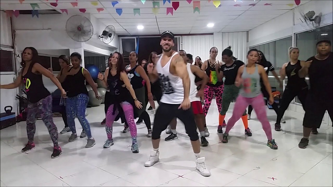 That's What I Like - Bruno Mars ( ZumbaⓇ Fitness Choreo )