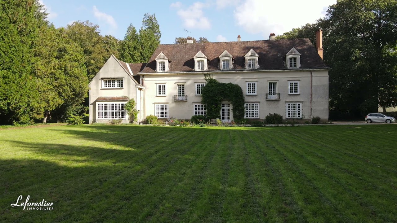 Chateau sur 7ha sur la côte Normande, 2h de Paris