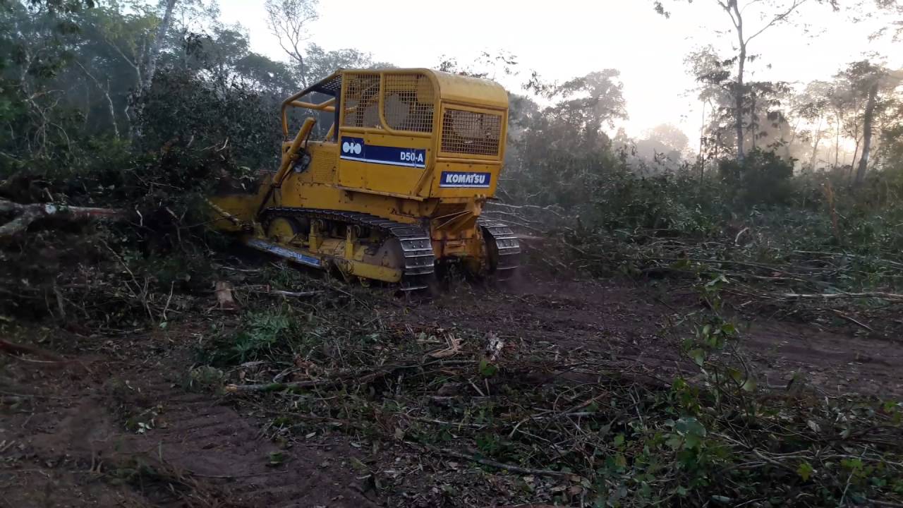 Trator de Esteira Komatsu D50