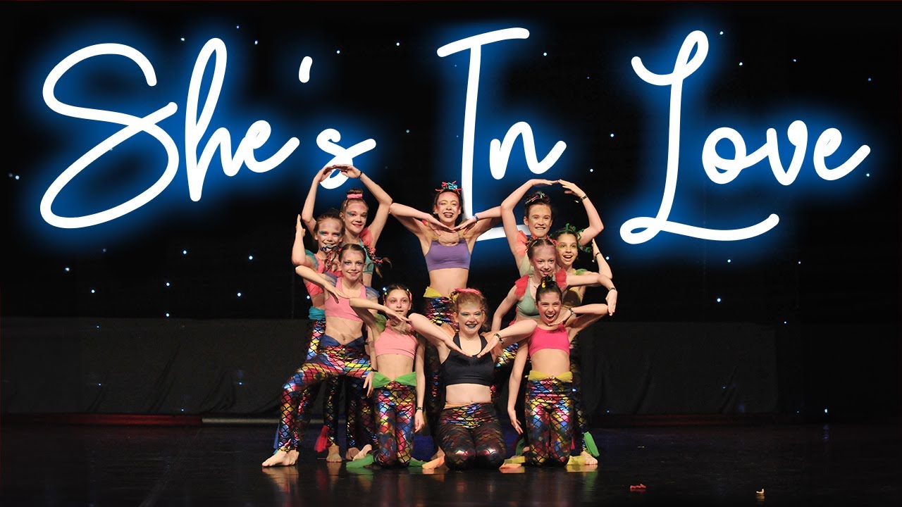 She's In Love - Musical Dance Choreography - Indeed Unique 2019