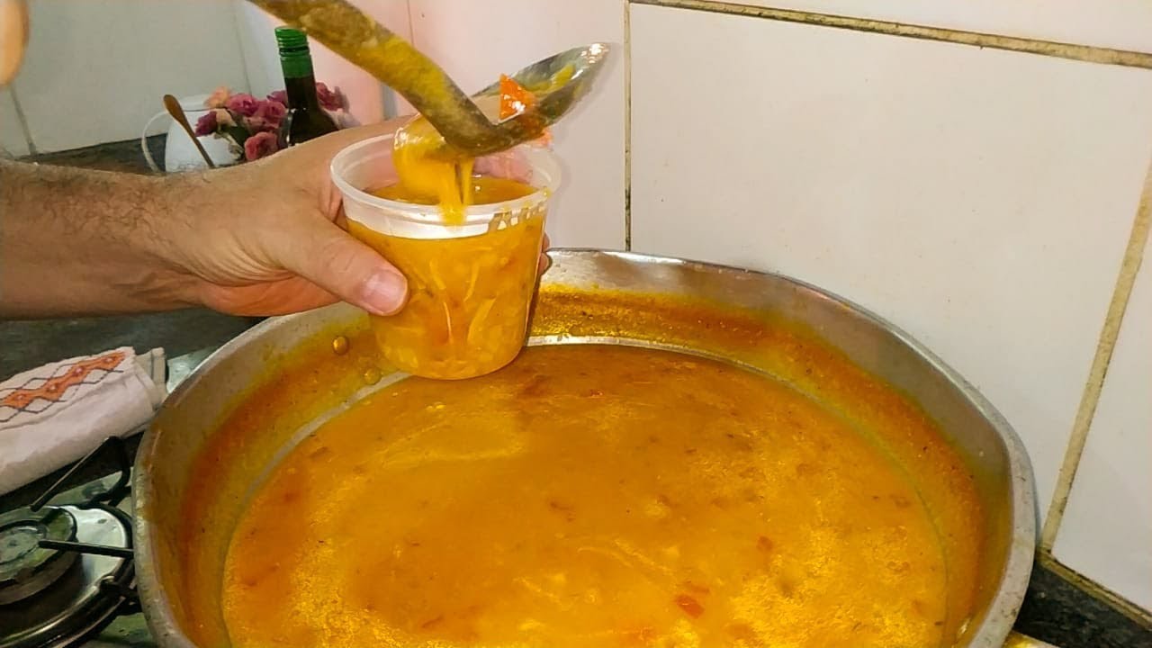 Caldo de Frango com Milho