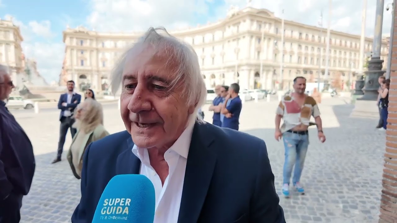 Funerali di Marina Donato, moglie di Corrado: il Ricordo di Stefano Jurgens autore di Paolo Bonolis