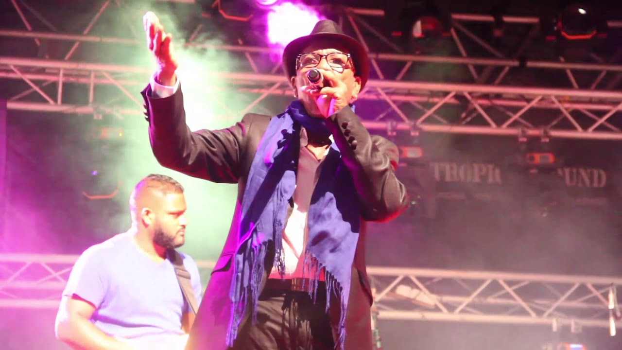 OLIVIER BRIQUE EN LIVE 974 FETE DE LA VANILLE 2018