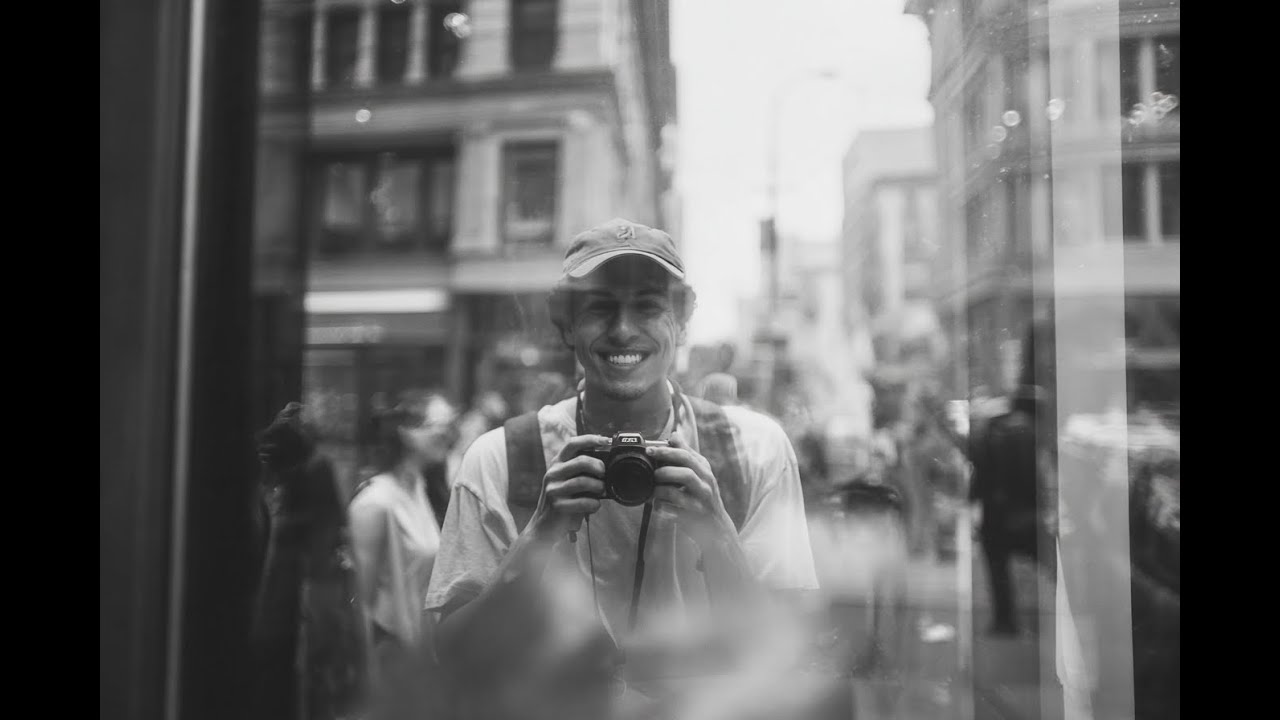 Julian Reyes Street Photography | NYC 1994