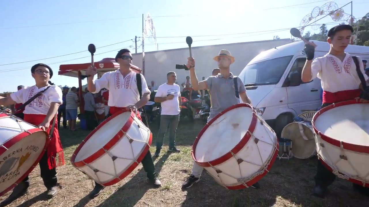 GRUPO DE BOMBOS E GAITAS DE FOLE NA FESTA DE S. MIGUEL - POIARES -PONTE DE LIMA 30 SETEMBRO 2023