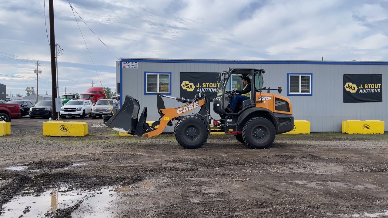 2019 Case 321F Integrated Tool Carrier