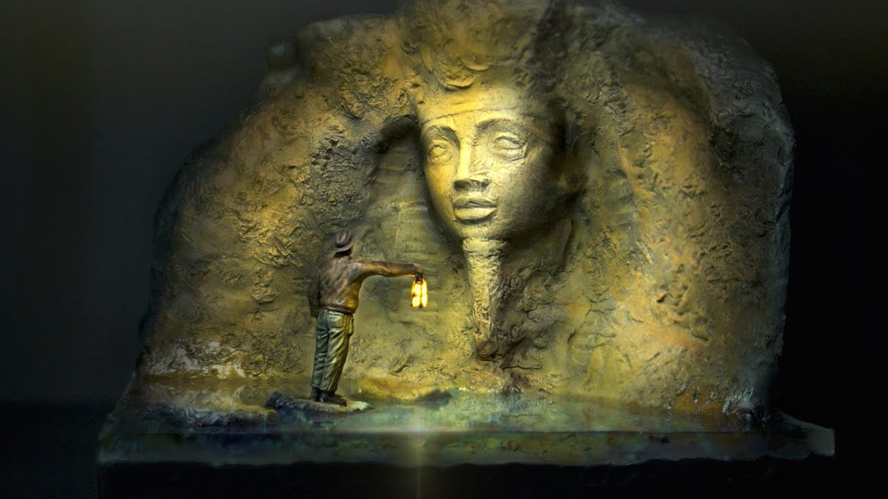 The Face Hidden Inside a Cave (Miniature Diorama)