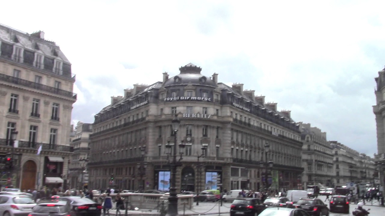 MVI 0551 30JUN2017 Touring Paris around Palais Garnier Opera House